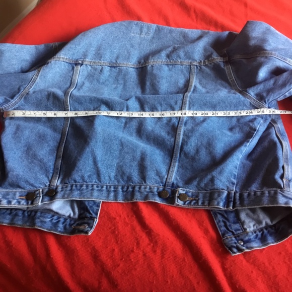 Classic Blue Denim Jacket - Picture 9 of 10